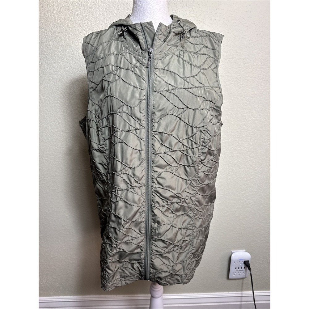 Chicos Green Textured Hooded Vest 2 L Women Lightweight Crinkle Packable Zip